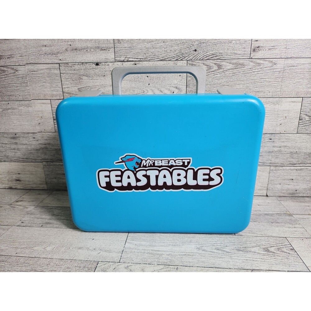 Mr Beast Feastables Worlds Coolest Lunch Box Hard Plastic Removable Tray 9"